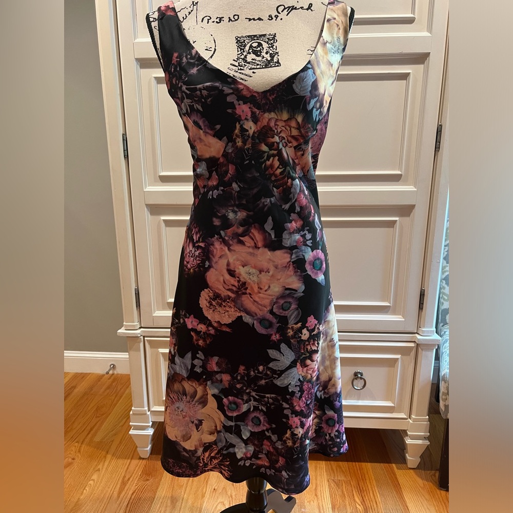 NWT Kevin Hall Studio Design Flowered Print Dress